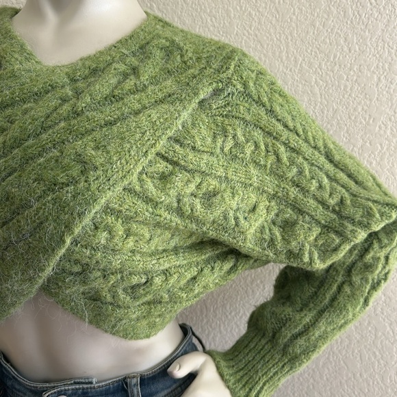 NWOT Zara cable knit sleeve scarf sweater - Picture 7 of 12